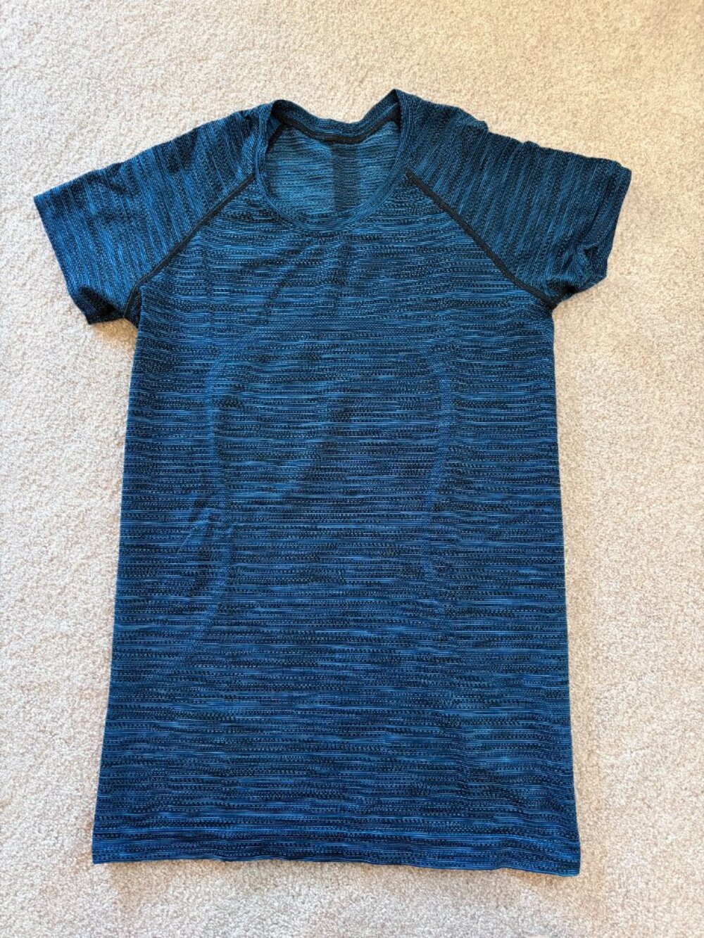 Lululemon Short Sleeve Swiftly Top- size 8